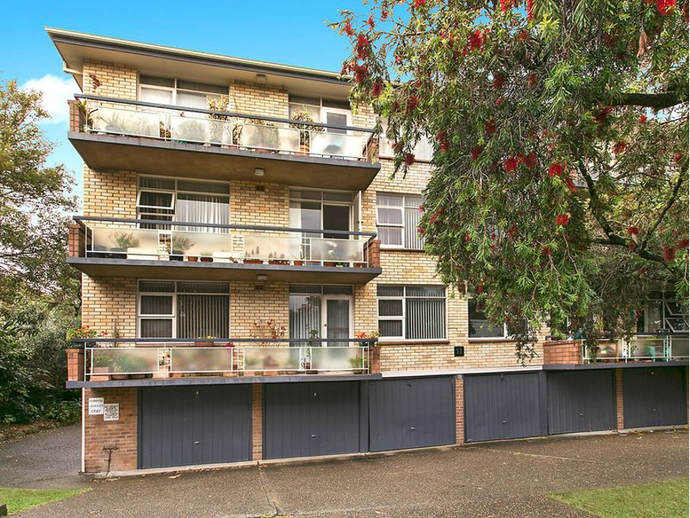 9/11 Koorala Street Manly Vale